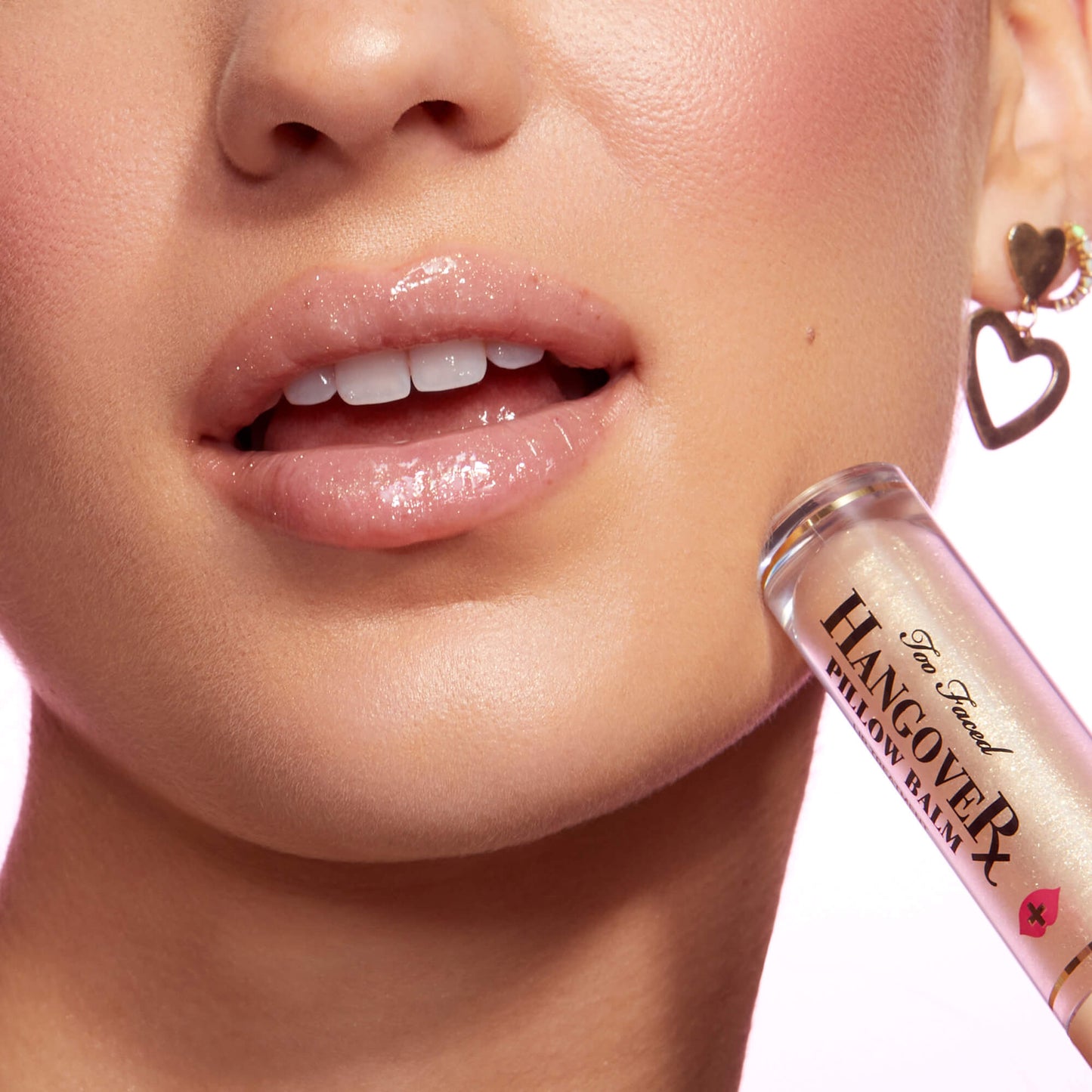 TRATAMIENTO PARA LABIOS ULTRAHIDRATANTE Y NUTRITIVO - VERY VANILLA