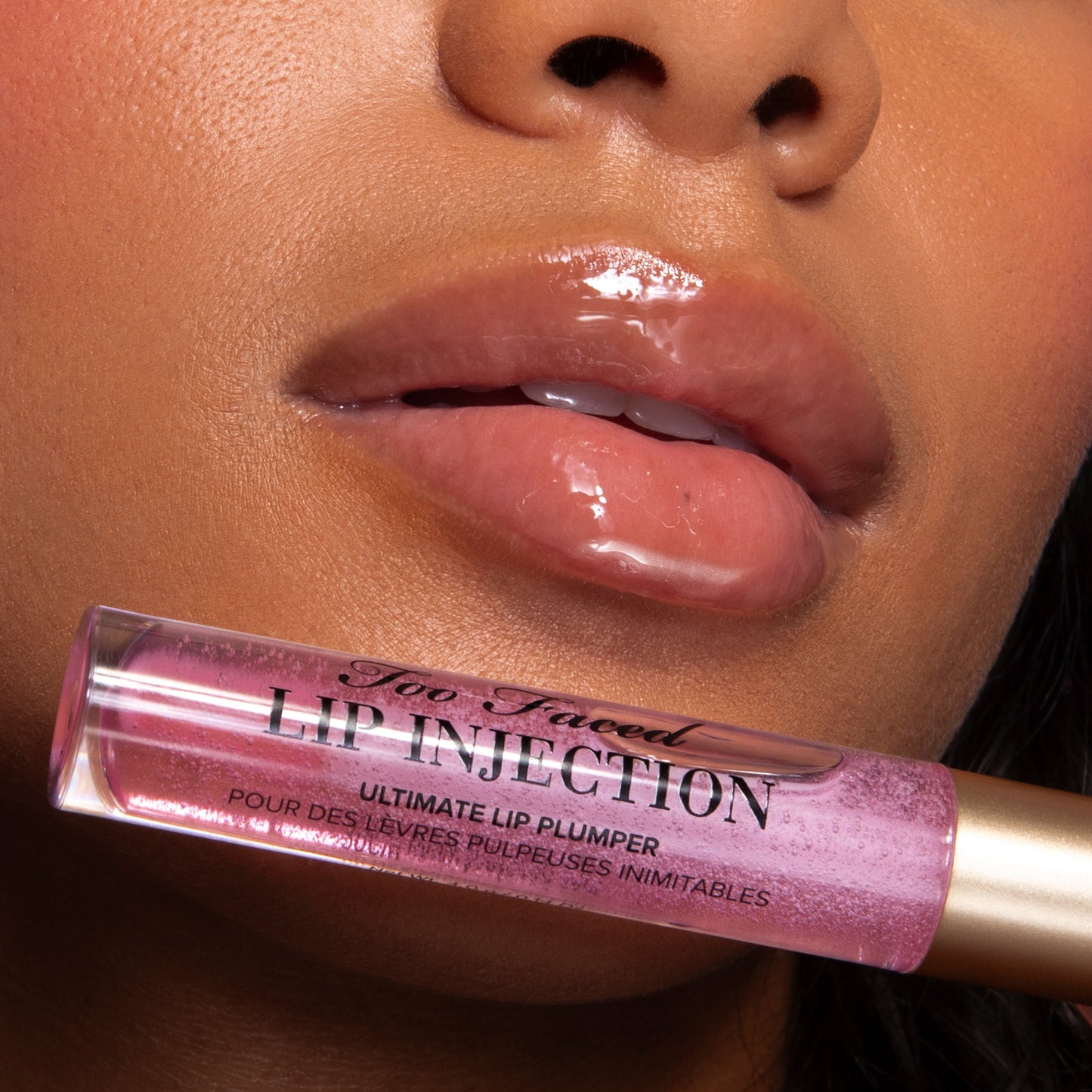 BALSAMO VOLUM. BRILLO DE LABIOS - TOO FACED