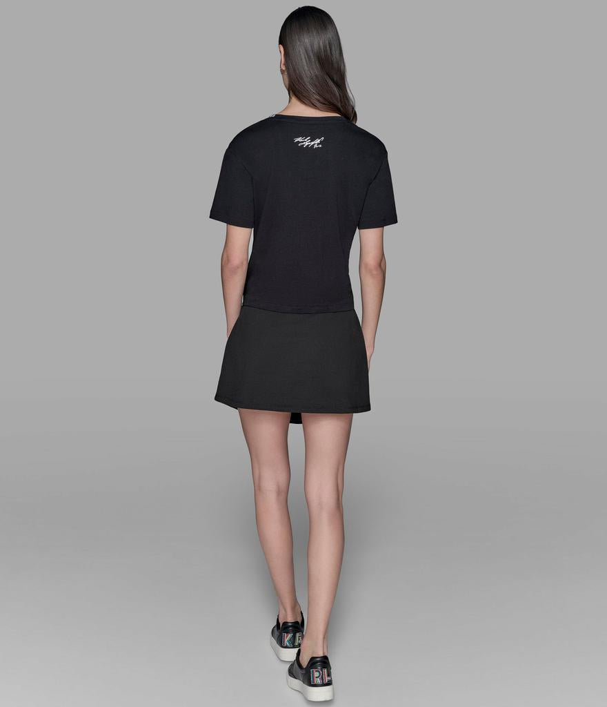 PLAYERA CROP BORDADO  - 𝙆𝘼𝙍𝙇