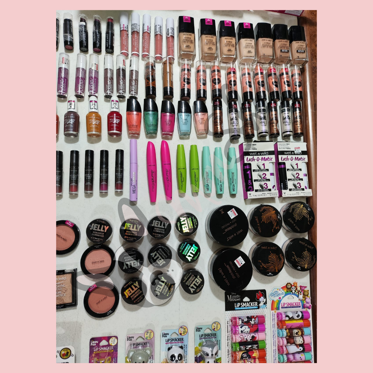 CAJA DE COSMÉTICO - 150 PIEZAS