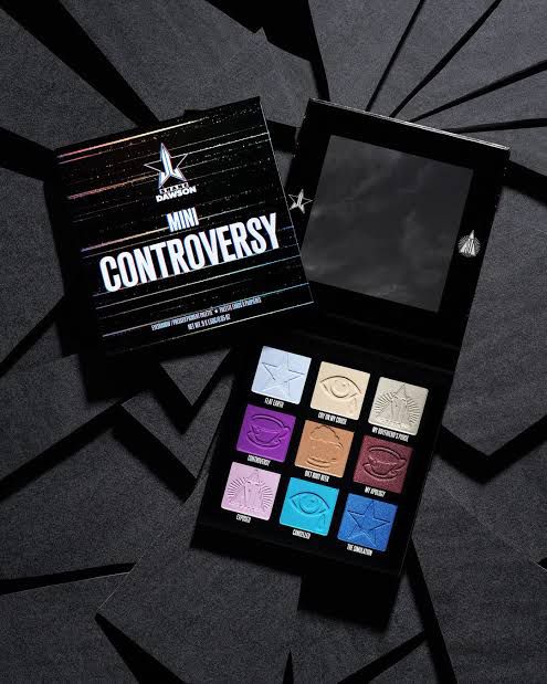 PALETA DE SOMBRAS JEFFREE