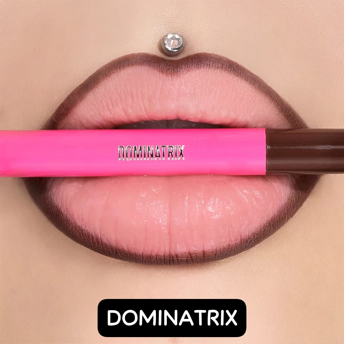 LAPIZ DELINEADOR  - DOMINATRIX*