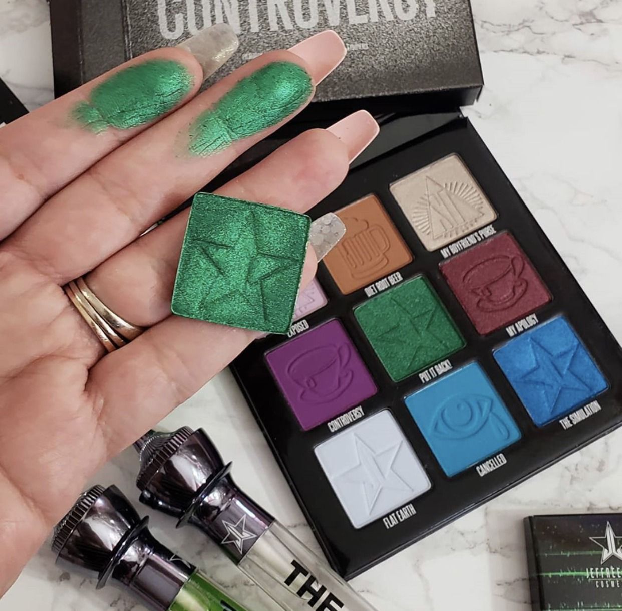 PALETA DE SOMBRAS - SHANE DAWSON - EDICION ESMERALDA