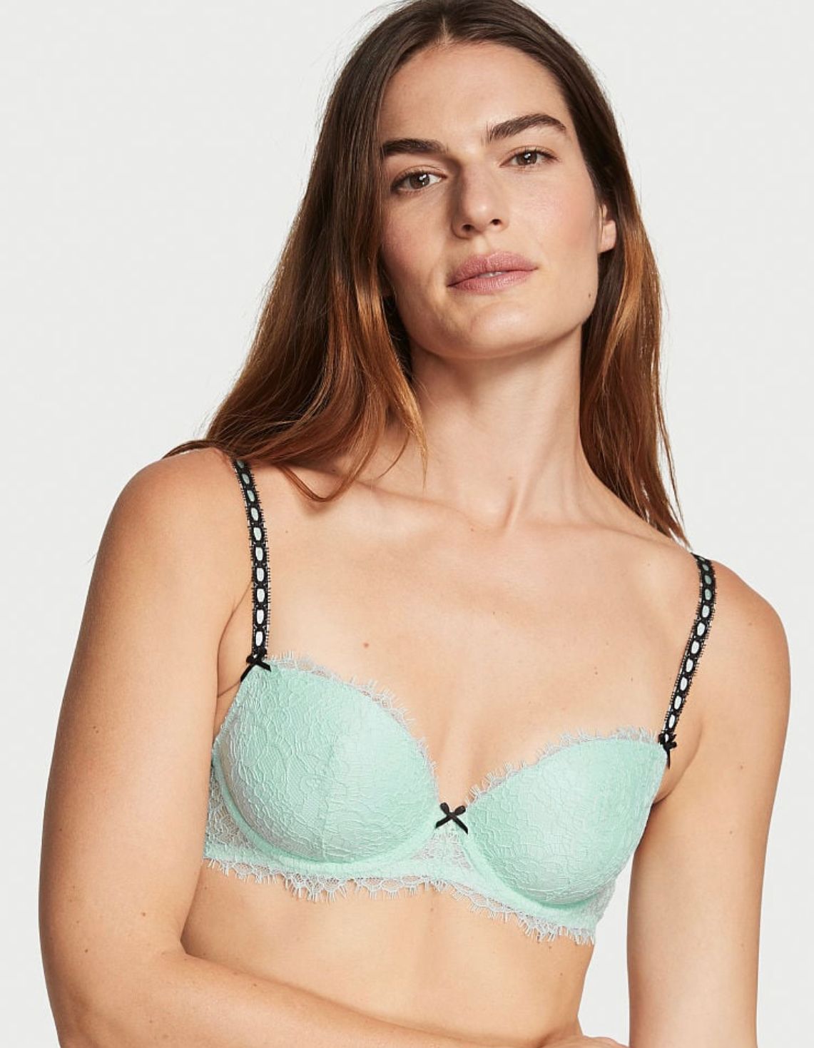 36 DD - BRA VS - ENCAJE - 12M2