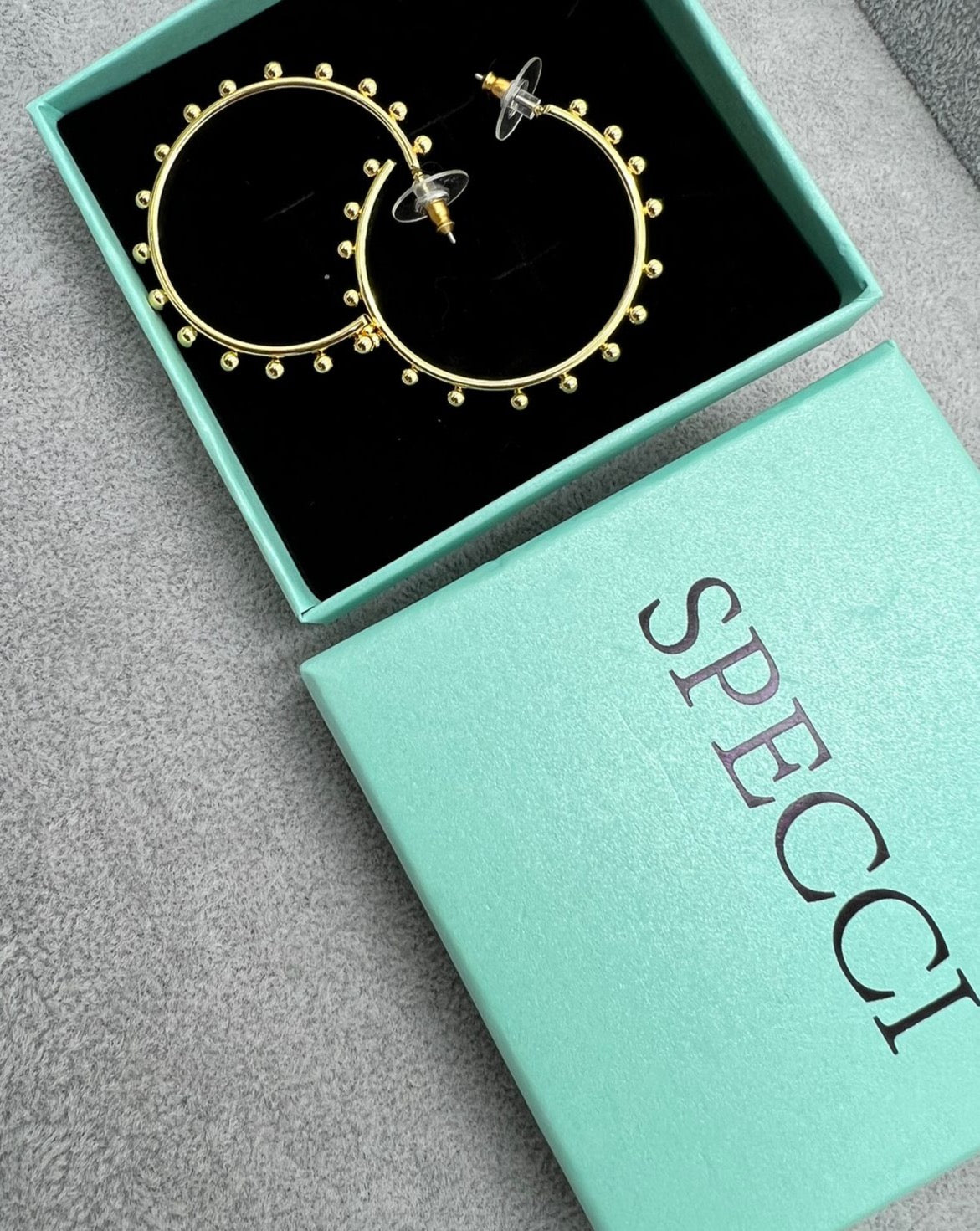 ARETES DORADOS - SPECCI